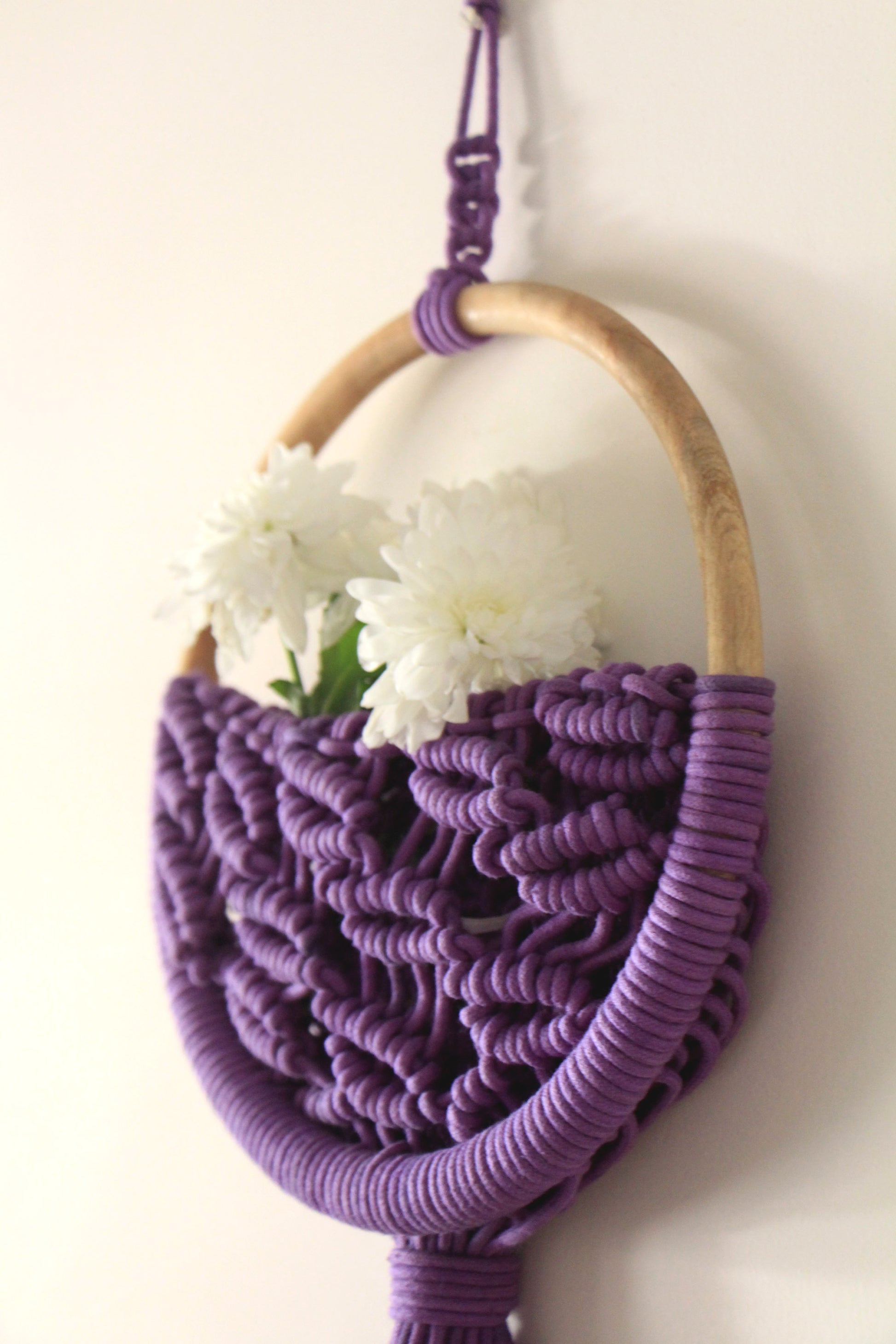 macrame wall basket