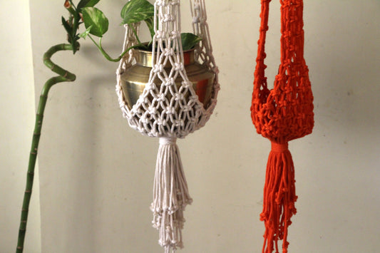 Boho Macrame Plant Hanger | Retro Style